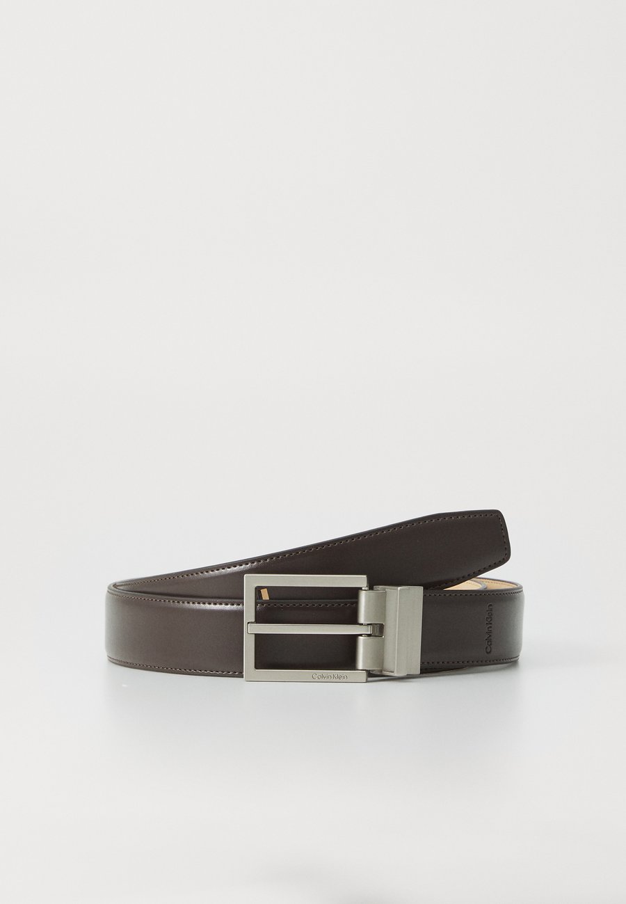 Ремень Calvin Klein CLASSIC SQUARE, Dark Brown/Brown
Ремень Calvin Klein CLASSIC SQUARE, Dark Brown/Brown