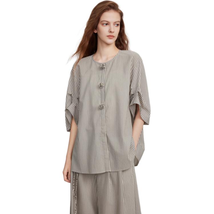 ELLE Футболка женская в полоску с круглым вырезом
ELLE Футболка женская в полоску с круглым вырезом