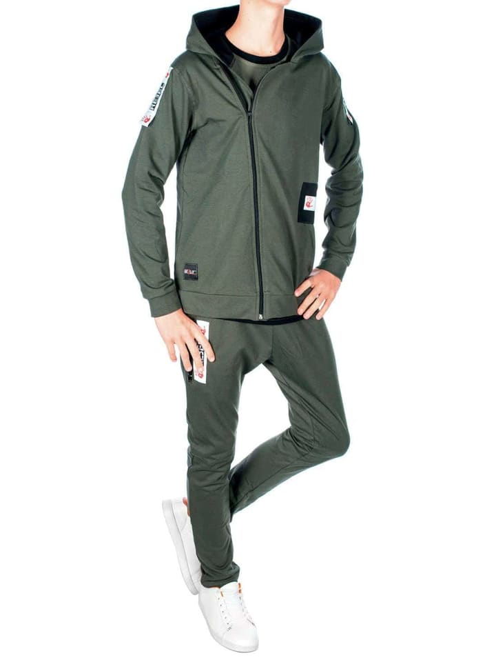 Шорты BEZLIT
Шорты BEZLIT