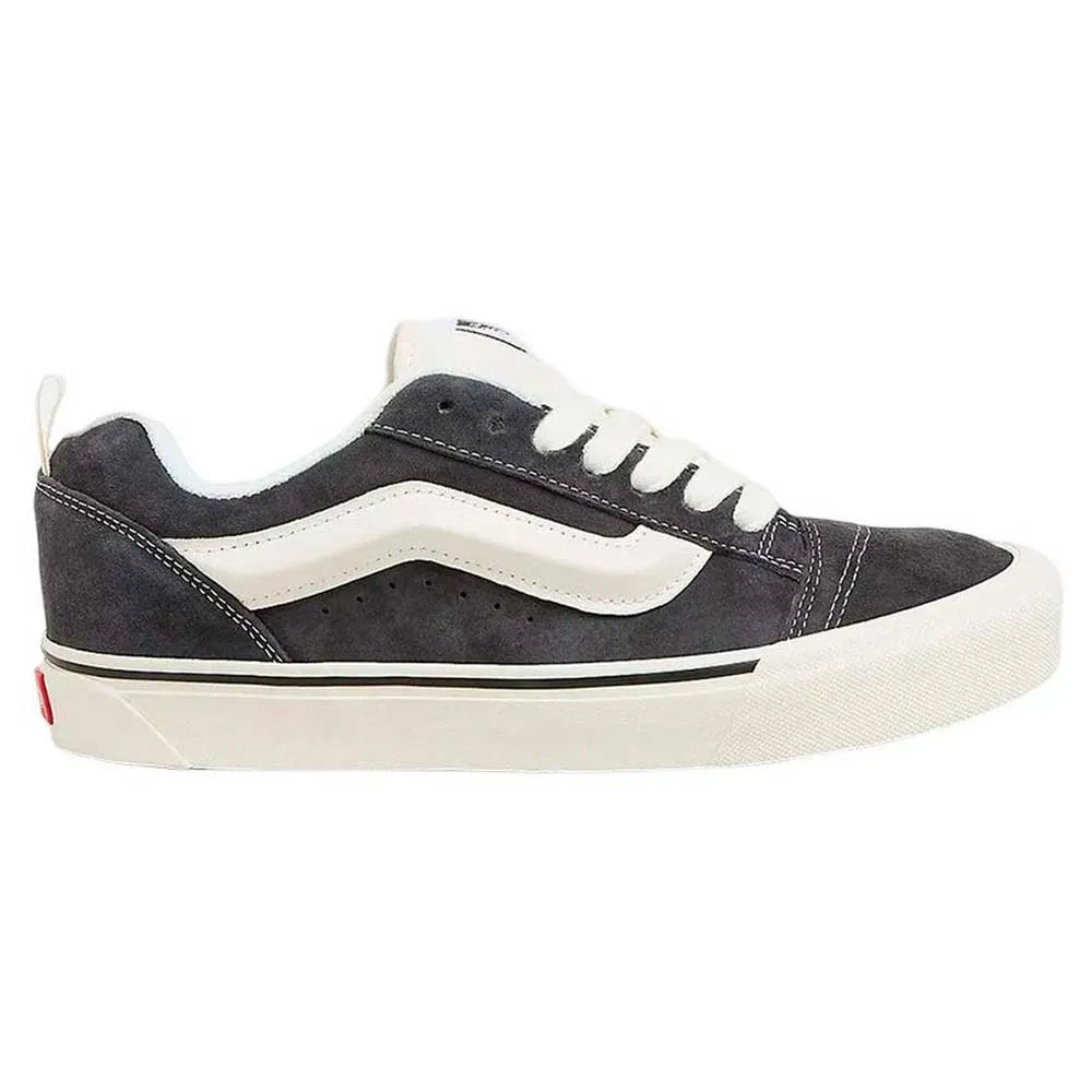 Кроссовки Vans Knu Skool VN000CS0BGF1, черный
Кроссовки Vans Knu Skool VN000CS0BGF1, черный