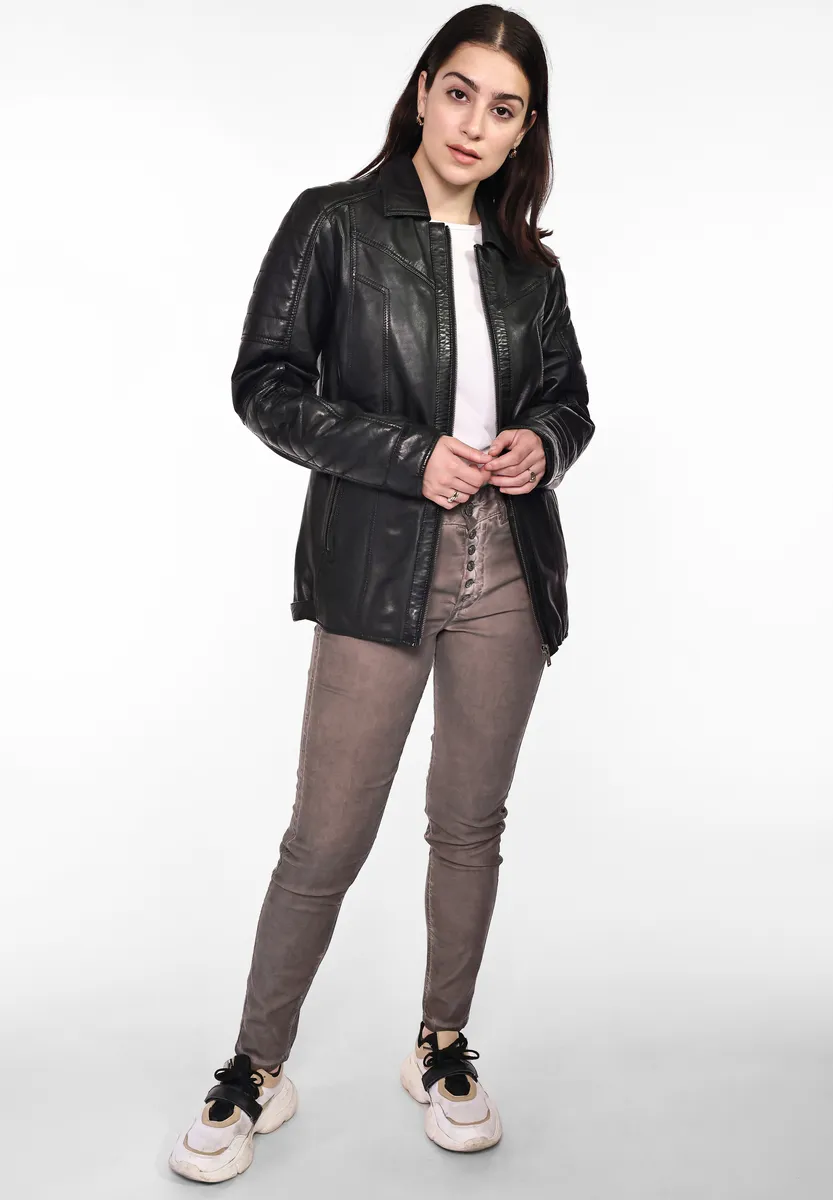 Кожаная куртка JCC "31024019", черный
Кожаная куртка JCC "31024019", черный