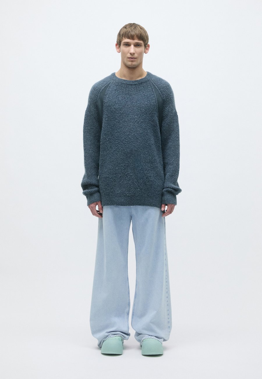 Джемпер Diesel K-LOLLO UNISEX, Turbulence/Dark Grey
Джемпер Diesel K-LOLLO UNISEX, Turbulence/Dark Grey