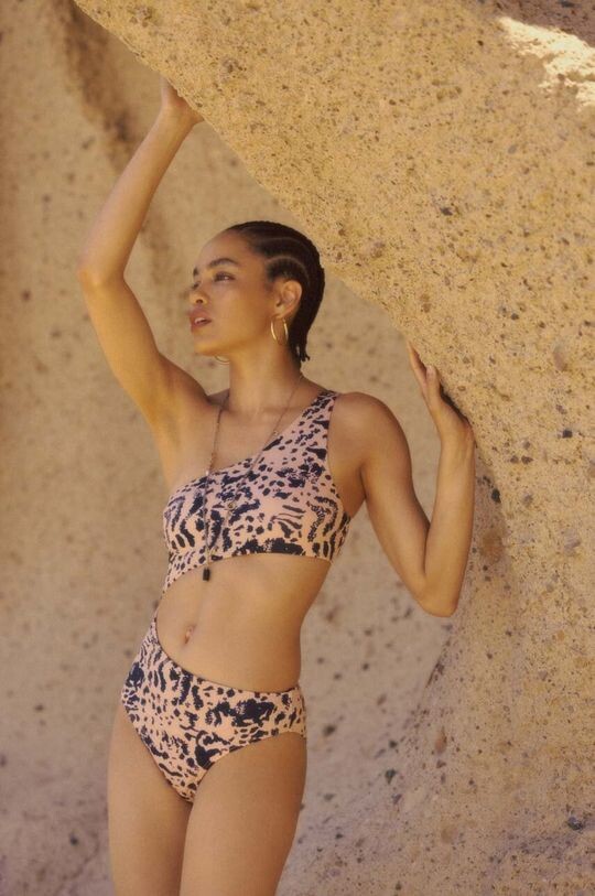 Цельный купальник Answear Lab, коричневый
Цельный купальник Answear Lab, коричневый