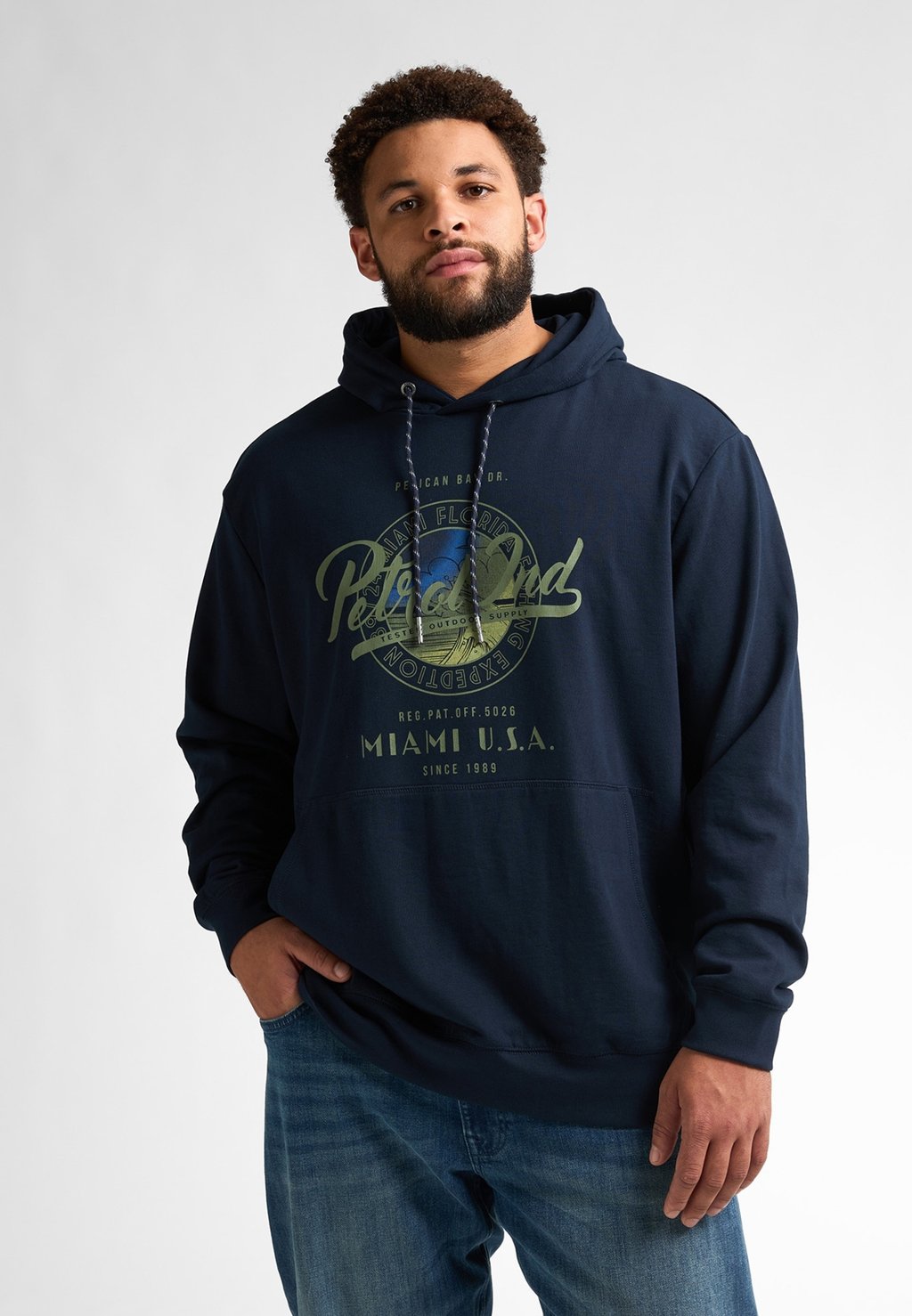 Толстовка ARTWORK BISCAYNESIDE con cappuccio Petrol Industries, темно-синий 
Толстовка ARTWORK BISCAYNESIDE con cappuccio Petrol Industries, темно-синий