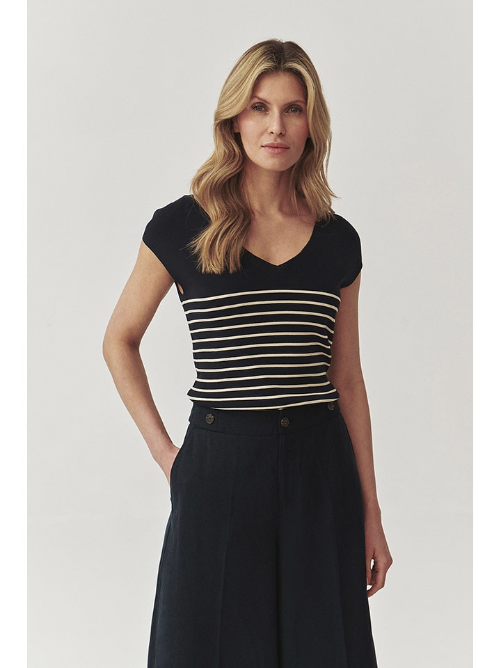 Футболка TATUUM, цвет creme/dunkelblau
Футболка TATUUM, цвет creme/dunkelblau