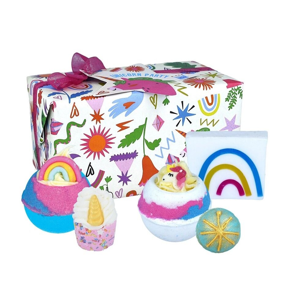 Bomb Cosmetics, Unicorn Party, Подарочный набор для ванны, 5 шт
Bomb Cosmetics, Unicorn Party, Подарочный набор для ванны, 5 шт