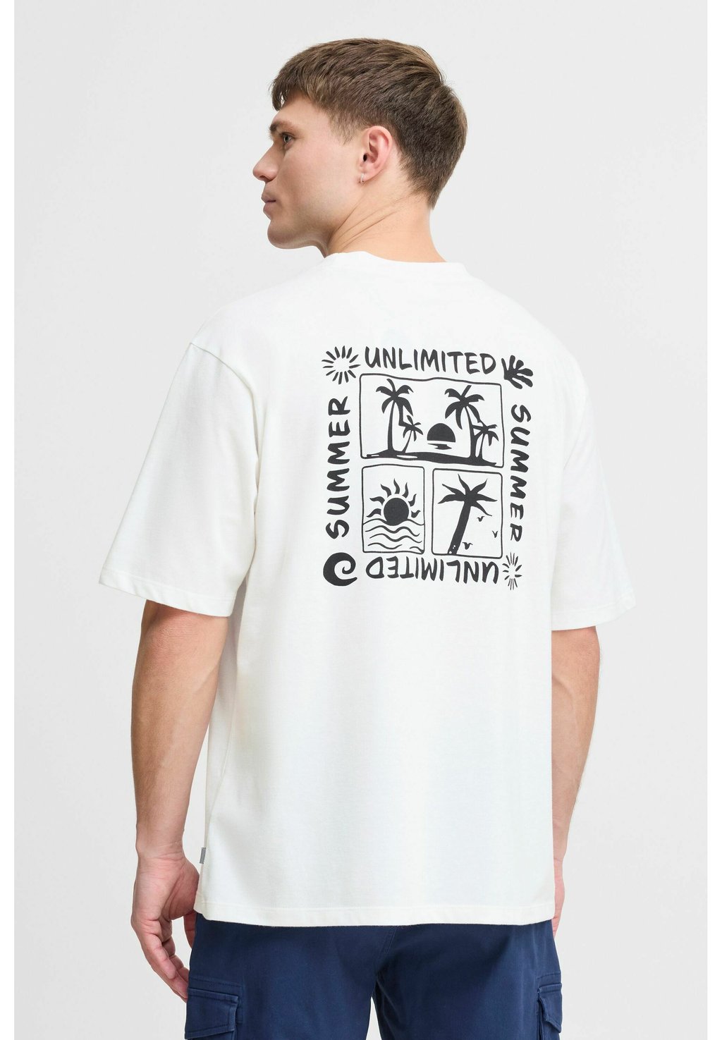 Футболка с принтом SDODANIEL Solid, белый
Футболка с принтом SDODANIEL Solid, белый