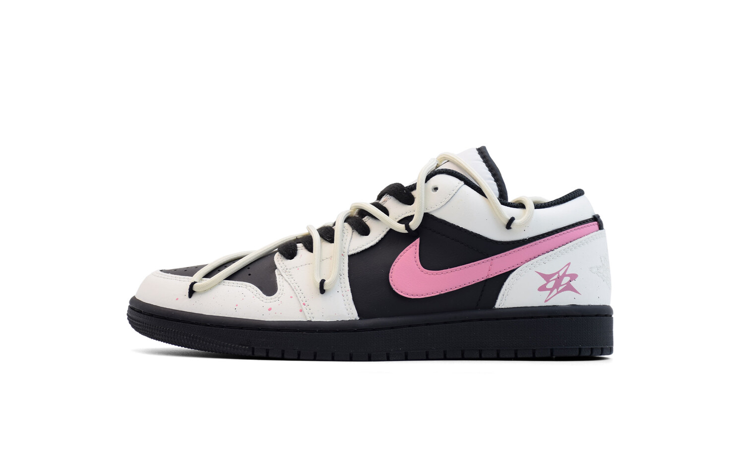 Кроссовки Air Jordan 1 Vintage Basketball Shoes Men Low-top Rice Powder, цвет Rice powder
Кроссовки Air Jordan 1 Vintage Basketball Shoes Men Low-top Rice Powder, цвет Rice powder