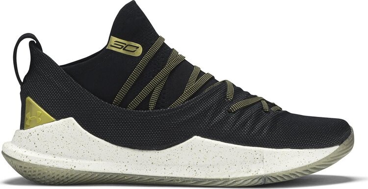 Кроссовки Under Armour Curry 5 Championship Pack, черный
Кроссовки Under Armour Curry 5 Championship Pack, черный