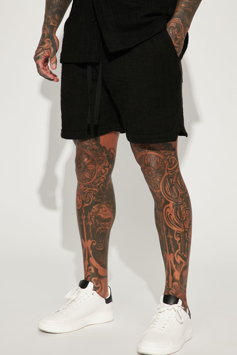 Шорты Fashion Nova FNMH1191, черный
Шорты Fashion Nova FNMH1191, черный