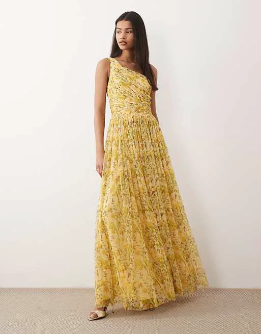 Желтое платье макси на одно плечо Lace & Beads с цветочным принтом
Желтое платье макси на одно плечо Lace & Beads с цветочным принтом