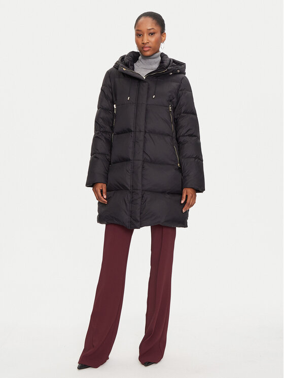 Пуховик стандартного кроя Fracomina, черный
Пуховик стандартного кроя Fracomina, черный