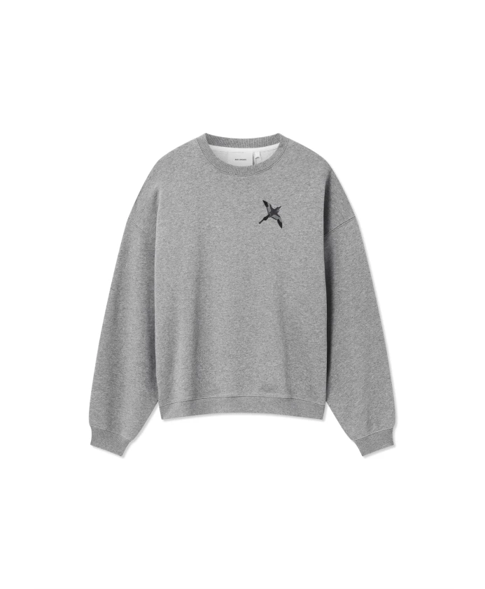 Свитер с изображением микропчелы Axel Arigato, серый
Свитер с изображением микропчелы Axel Arigato, серый