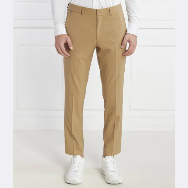 Шерстяные брюки стандартного кроя p-genius-cw-wg-233 Boss, коричневый
Шерстяные брюки стандартного кроя p-genius-cw-wg-233 Boss, коричневый