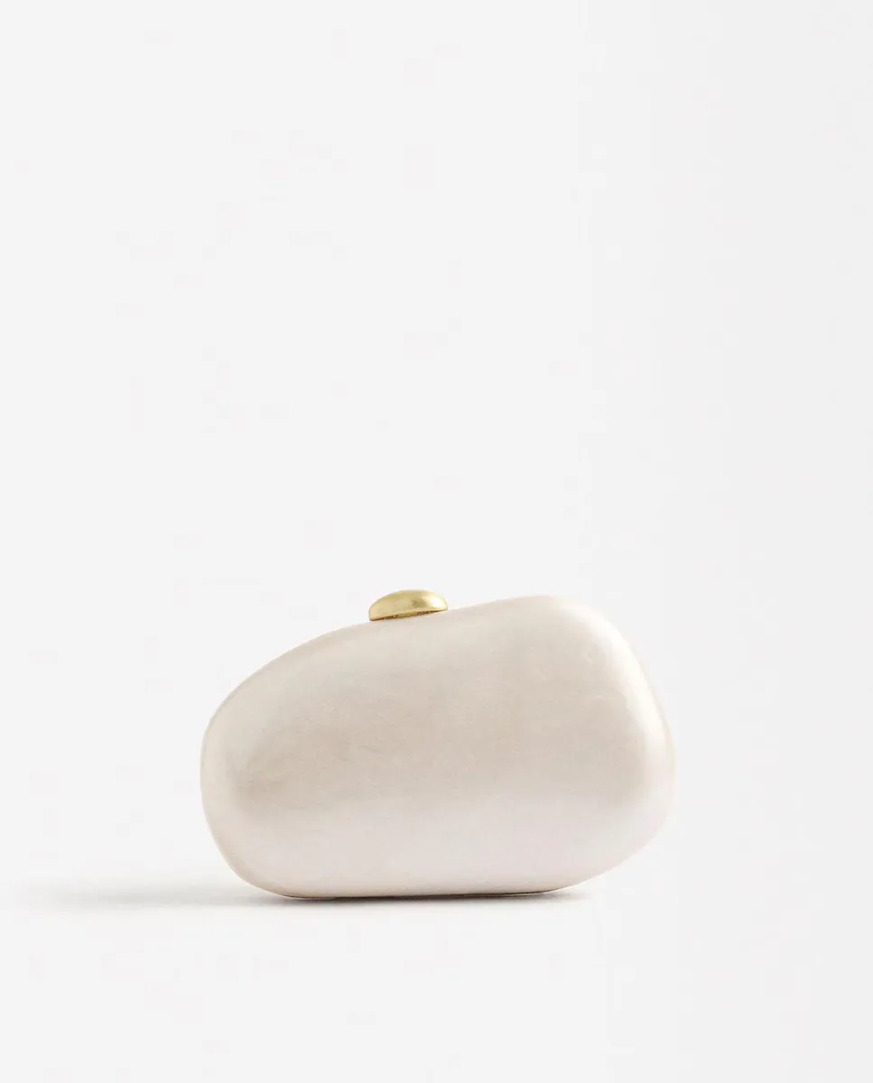 Трансформируемая вечерняя сумочка в сумку-клатч однотонного цвета Parfois, цвет Crudo
Трансформируемая вечерняя сумочка в сумку-клатч однотонного цвета Parfois, цвет Crudo