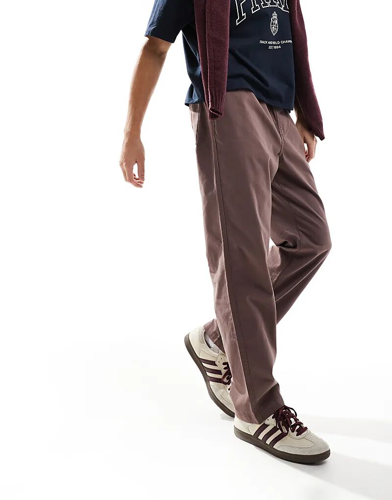 Прямые брюки-чинос с застежкой-молнией коричневого цвета ASOS DESIGN
Прямые брюки-чинос с застежкой-молнией коричневого цвета ASOS DESIGN