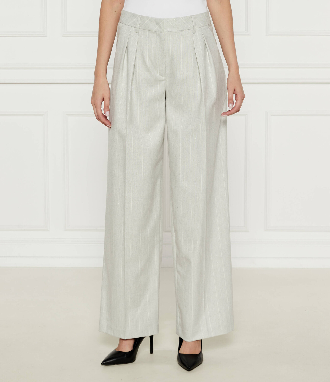 Брюки Marc Cain WICHITA flare fit, бежевый
Брюки Marc Cain WICHITA flare fit, бежевый