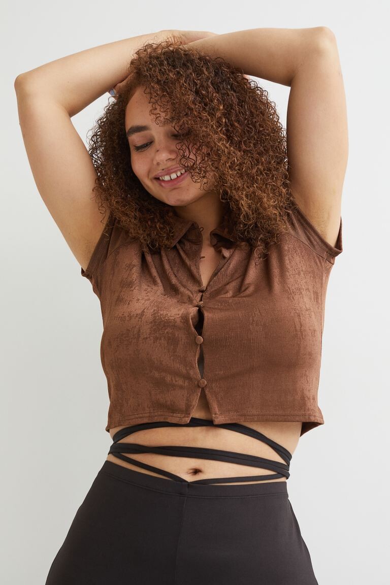 H&M+ Топ с воротником, коричневый
H&M+ Топ с воротником, коричневый