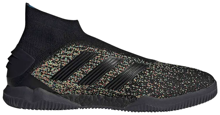 Кроссовки adidas Predator 19+ TR 'Oddity Pack - Black', черный
Кроссовки adidas Predator 19+ TR 'Oddity Pack - Black', черный