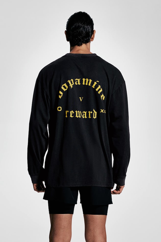 Спортивная рубашка с длинными рукавами свободного покроя H&M, мультиколор
Спортивная рубашка с длинными рукавами свободного покроя H&M, мультиколор