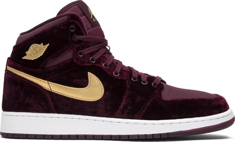 Кроссовки Air Jordan 1 Heiress GG Velvet, красный, Красный;коричневый, Кроссовки Air Jordan 1 Heiress GG Velvet, красный
Кроссовки Air Jordan 1 Heiress GG Velvet, красный, Красный;коричневый, Кроссовки Air Jordan 1 Heiress GG Velvet, красный