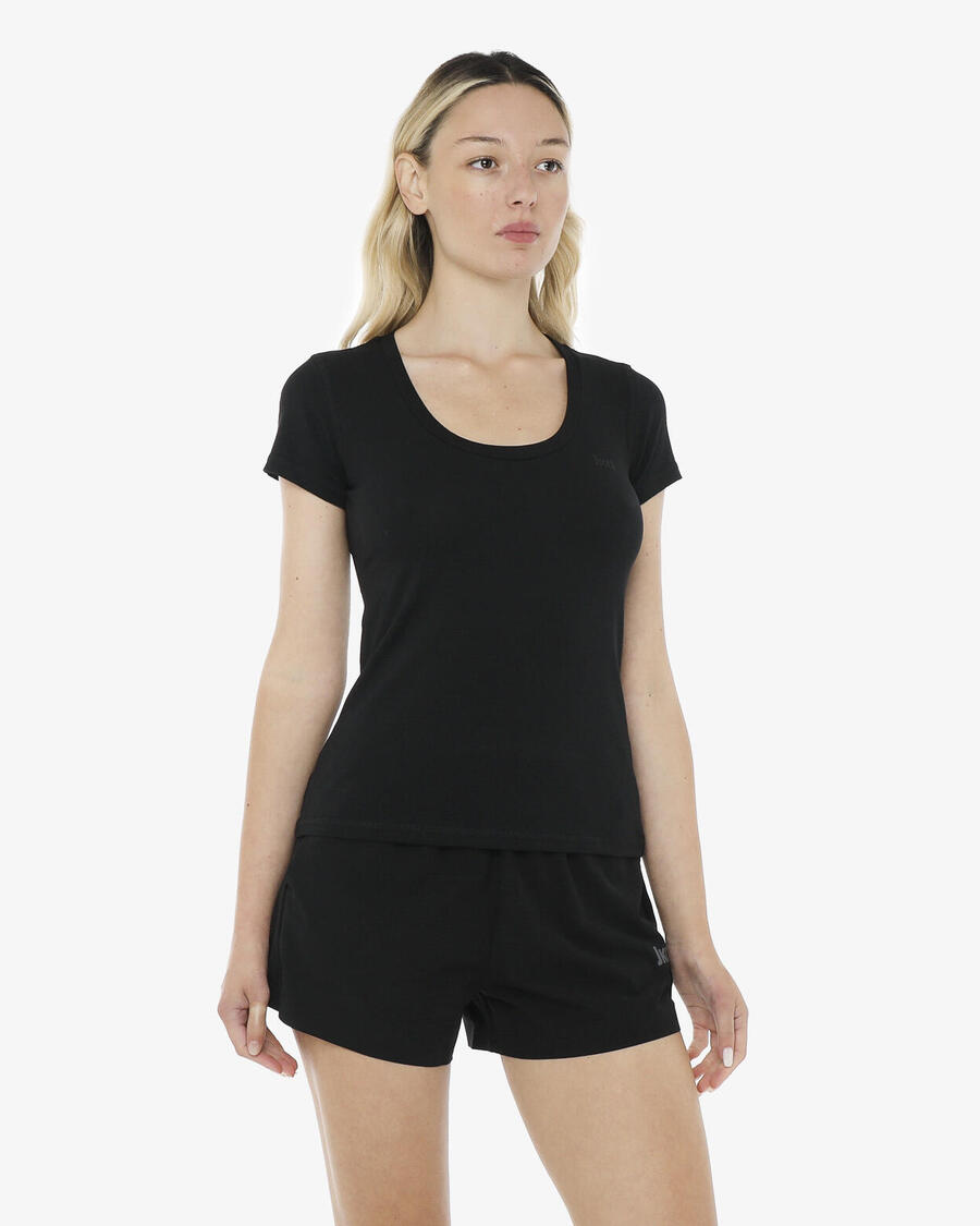 JAKED черная хлопковая фитнес-футболка для женщин
JAKED черная хлопковая фитнес-футболка для женщин