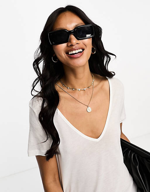 Белая свободная футболка с v-образным вырезом ASOS DESIGN, Белый, Белая свободная футболка с v-образным вырезом ASOS DESIGN
Белая свободная футболка с v-образным вырезом ASOS DESIGN, Белый, Белая свободная футболка с v-образным вырезом ASOS DESIGN