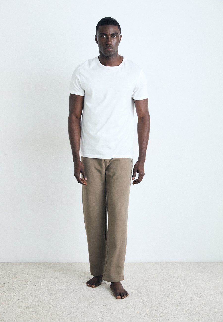 Пижамные брюки BOSS WAFFLE, Medium Brown/Brown
Пижамные брюки BOSS WAFFLE, Medium Brown/Brown