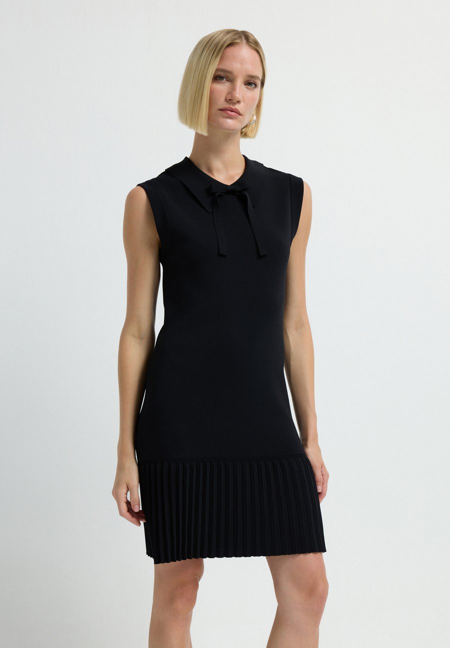 Платье adL Shift dress, Black
Платье adL Shift dress, Black