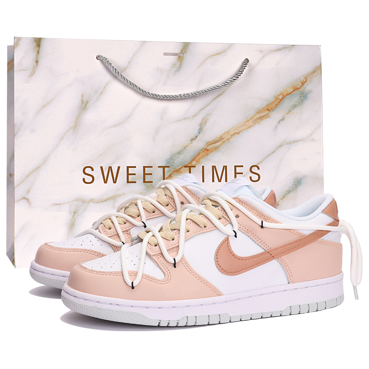Кроссовки Nike Dunk Skateboarding Shoes Women's Low-top Brown/White, черный/белый
Кроссовки Nike Dunk Skateboarding Shoes Women's Low-top Brown/White, черный/белый