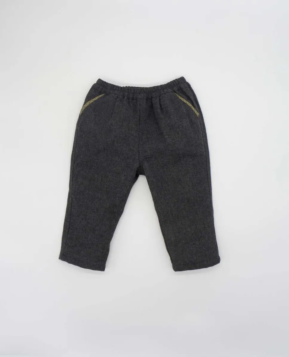 Темно-серые фланелевые брюки чинос для мальчика Fina Ejerique
Темно-серые фланелевые брюки чинос для мальчика Fina Ejerique