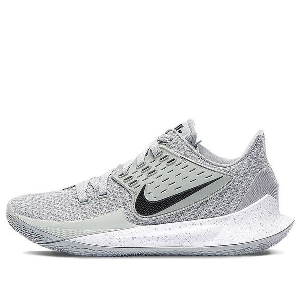 Кроссовки kyrie low 2 tb Nike, серый
Кроссовки kyrie low 2 tb Nike, серый