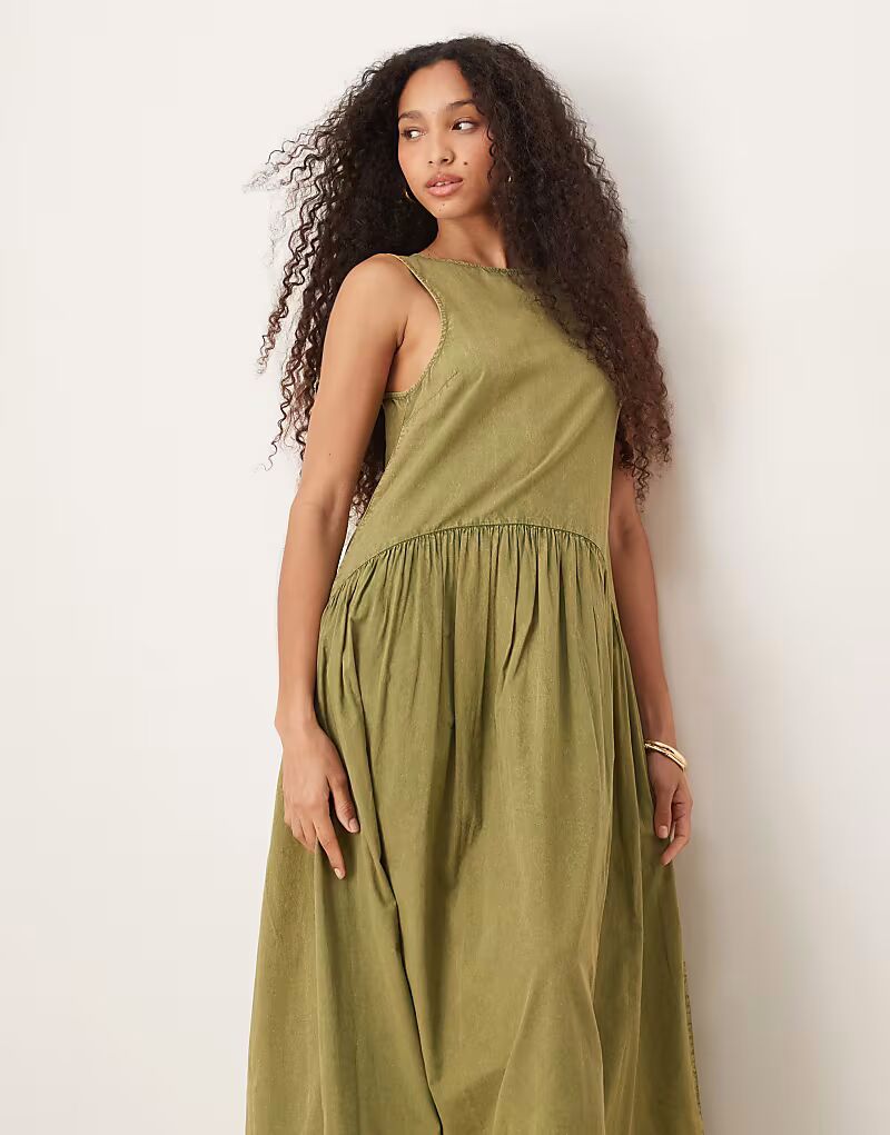 Платье-халат миди с вырезом-лодочкой и заниженной талией ASOS DESIGN оливкового цвета
Платье-халат миди с вырезом-лодочкой и заниженной талией ASOS DESIGN оливкового цвета