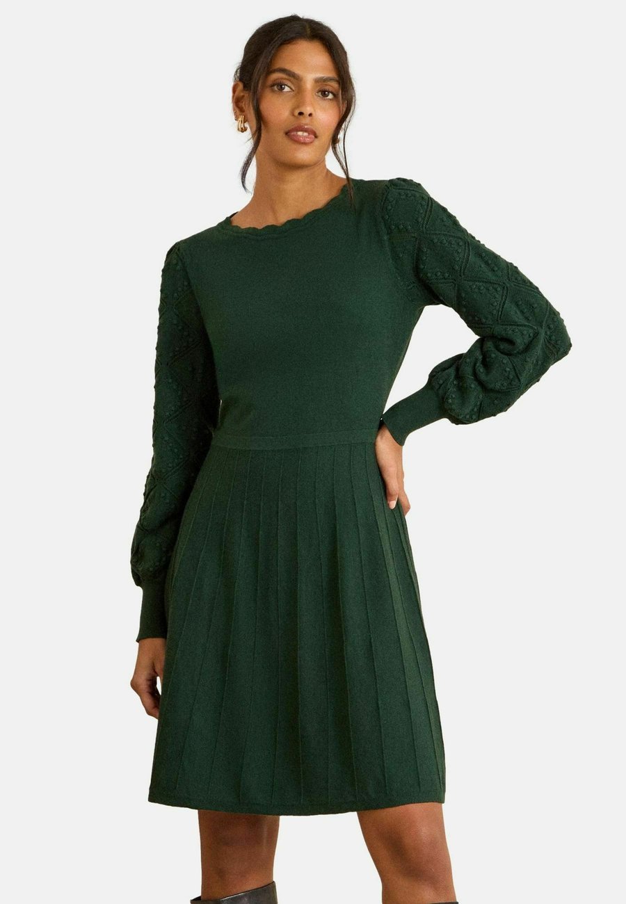 Платье Love & Roses Jumper dress, Forest Green/Green
Платье Love & Roses Jumper dress, Forest Green/Green