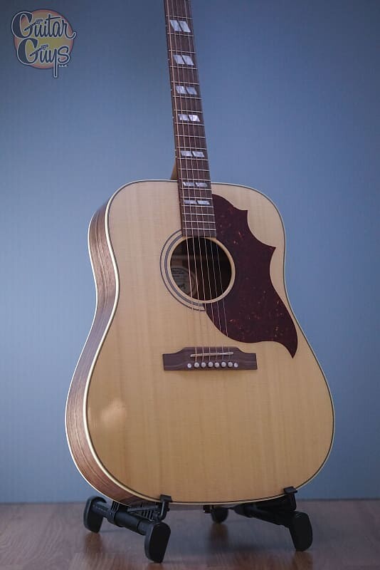 Gibson Hummingbird Studio Орех Античный Натуральный
Gibson Hummingbird Studio Орех Античный Натуральный
