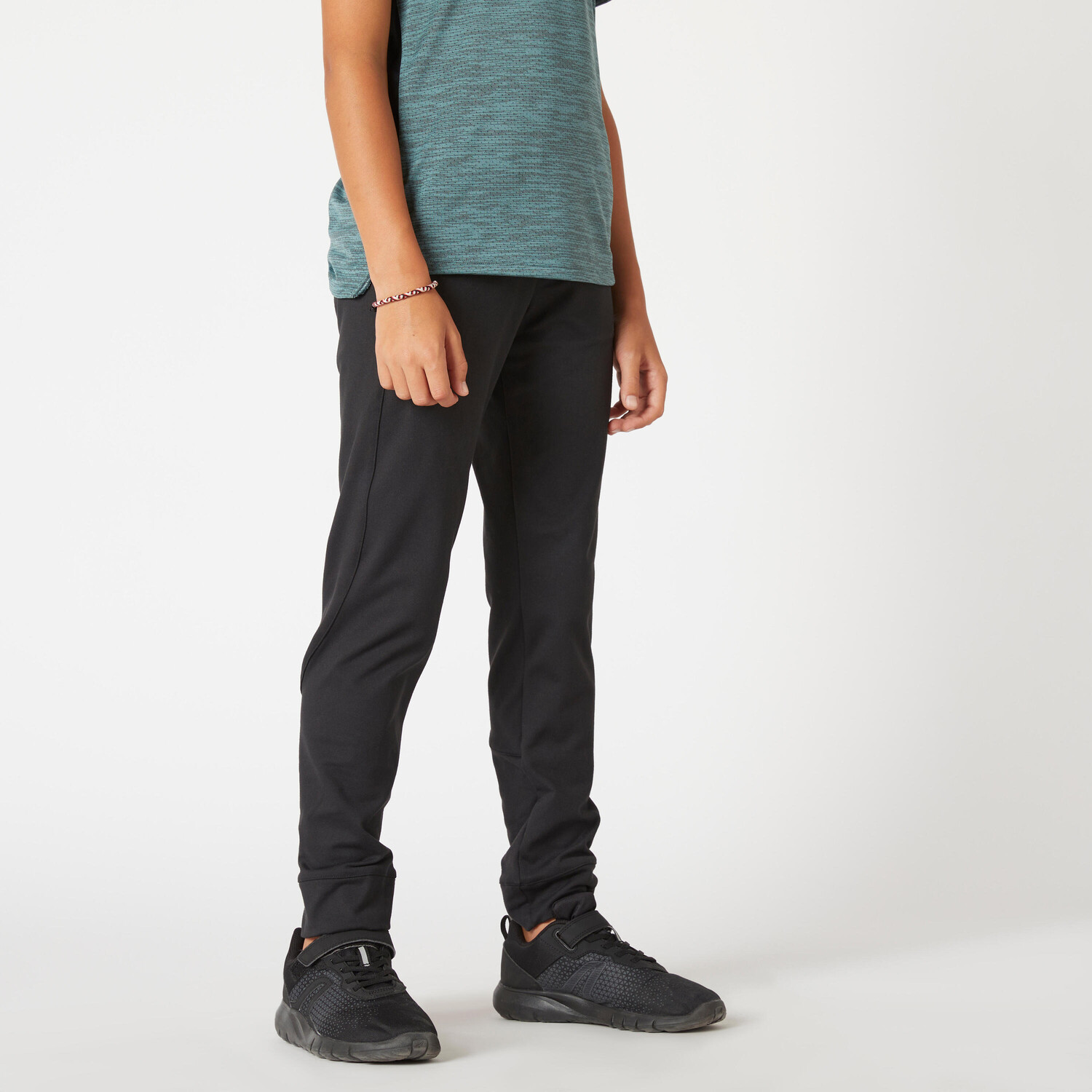 Спортивные штаны детские базовые теплые синтетические дышащие - черные DOMYOS, черный 
Спортивные штаны детские базовые теплые синтетические дышащие - черные DOMYOS, черный