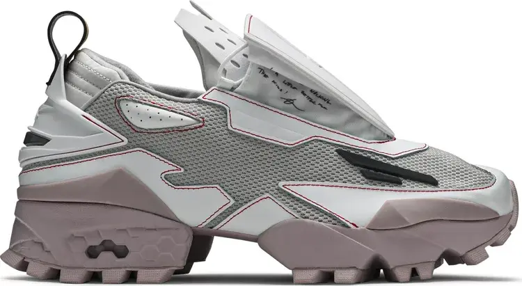 Кроссовки pyer moss x experiment 4 trail fury 'ash lily' Reebok, серый
Кроссовки pyer moss x experiment 4 trail fury 'ash lily' Reebok, серый