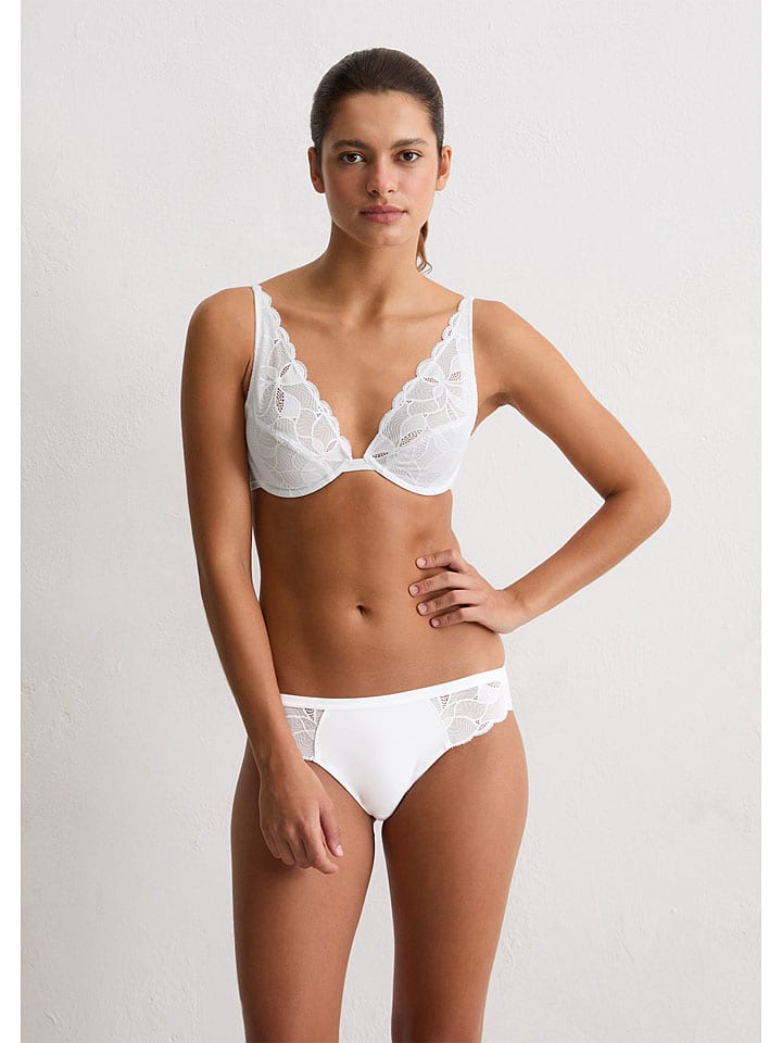 Marc O´Polo Bodywear Бюстгальтер на косточках белого цвета
Marc O´Polo Bodywear Бюстгальтер на косточках белого цвета