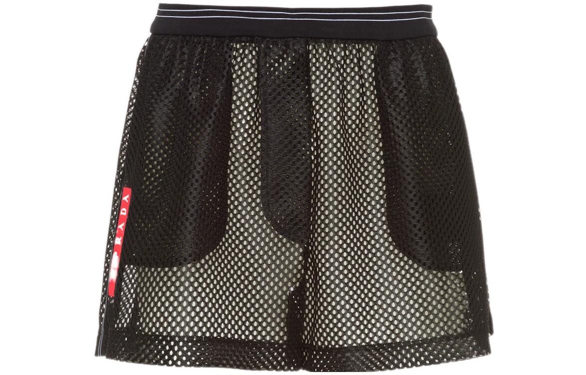 Повседневные шорты женские черные Prada
Повседневные шорты женские черные Prada