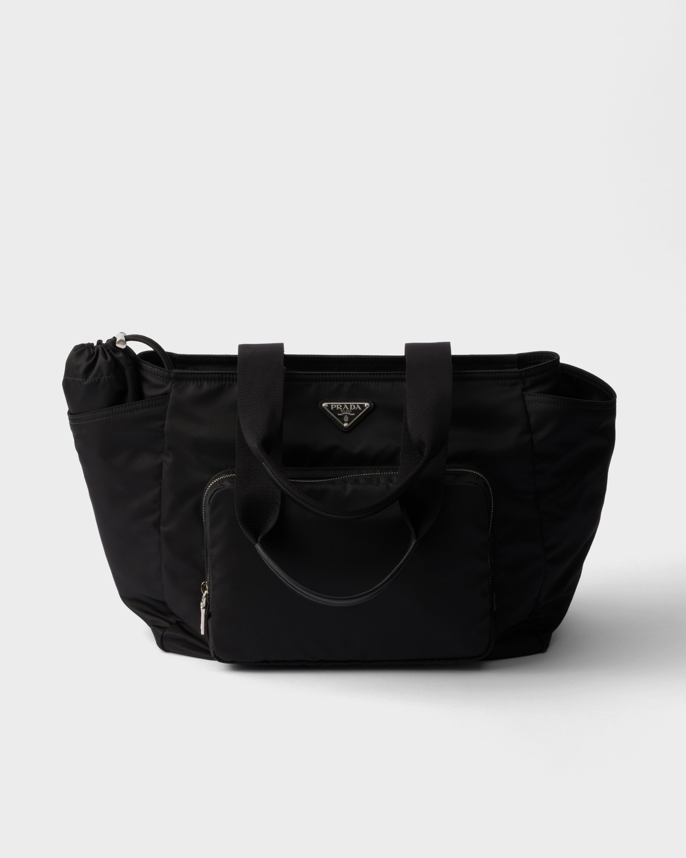 Сумка для малышей Prada Re-Nylon, черный
Сумка для малышей Prada Re-Nylon, черный
