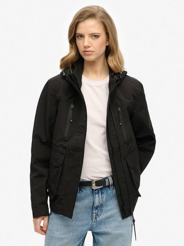 Высокотехнологичная куртка-ветровка с капюшоном Superdry, черный
Высокотехнологичная куртка-ветровка с капюшоном Superdry, черный