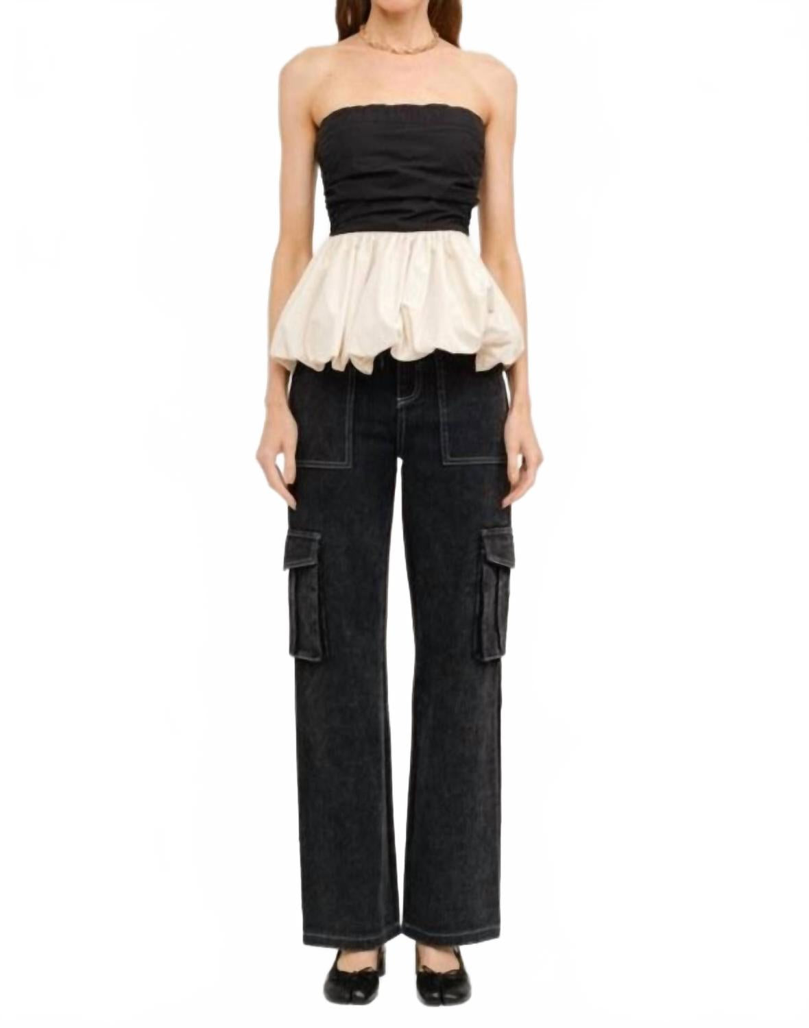 Топ Пейдж с баской в черном и натуральном цвете Sofie the Label
Топ Пейдж с баской в черном и натуральном цвете Sofie the Label