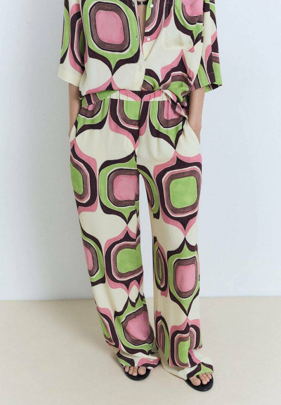 Брюки EMILIA Mango, кремовый
Брюки EMILIA Mango, кремовый