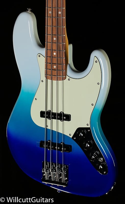 Fender Player Plus Jazz Bass Pau Ferro Fingerboard Belair Blue Bass Guitar - MX21158056-9.79 lbs
Fender Player Plus Jazz Bass Pau Ferro Fingerboard Belair Blue Bass Guitar - MX21158056-9.79 lbs