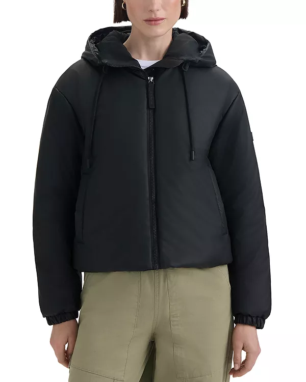 Пуховое пальто Лии Hunter, черный
Пуховое пальто Лии Hunter, черный