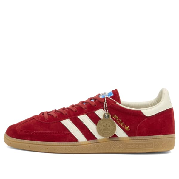 Специальные кроссовки для гандбола, сделанные в Германии. Adidas, мультиколор
Специальные кроссовки для гандбола, сделанные в Германии. Adidas, мультиколор