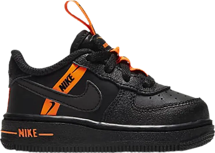Кроссовки Nike Force 1 LV8 KSA TD 'Worldwide Pack - Black Total Orange', черный
Кроссовки Nike Force 1 LV8 KSA TD 'Worldwide Pack - Black Total Orange', черный