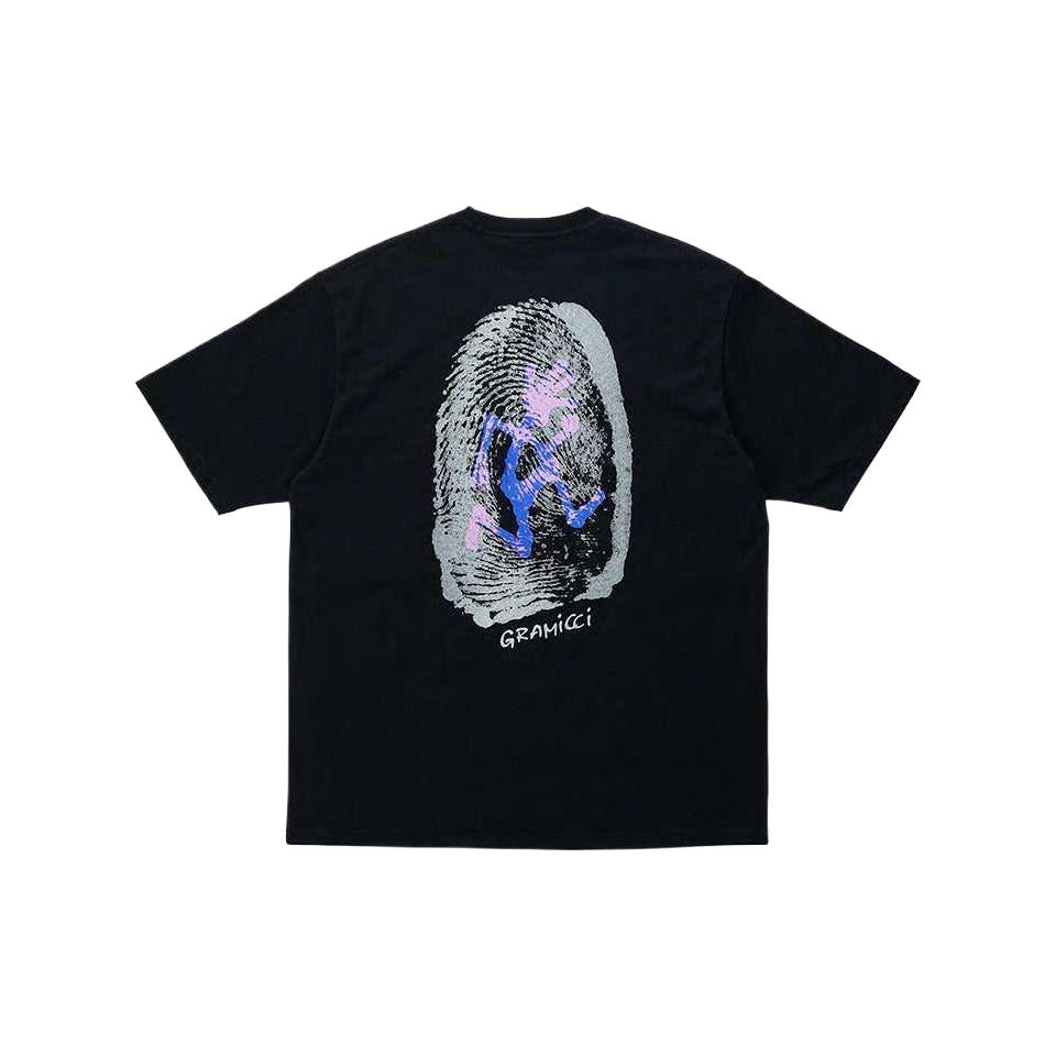 Футболка с принтом Gramicci, черный
Футболка с принтом Gramicci, черный