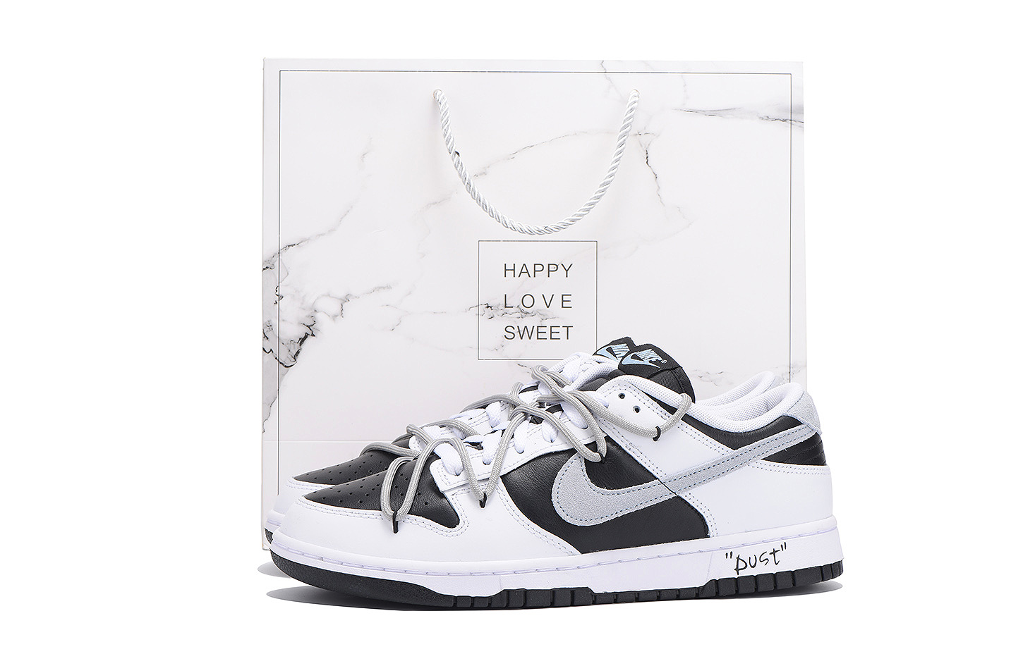 Nike Кроссовки для скейтбординга Dunk Coverage с противоскользящим и износостойким верхом, мужские, черно-белые
Nike Кроссовки для скейтбординга Dunk Coverage с противоскользящим и износостойким верхом, мужские, черно-белые