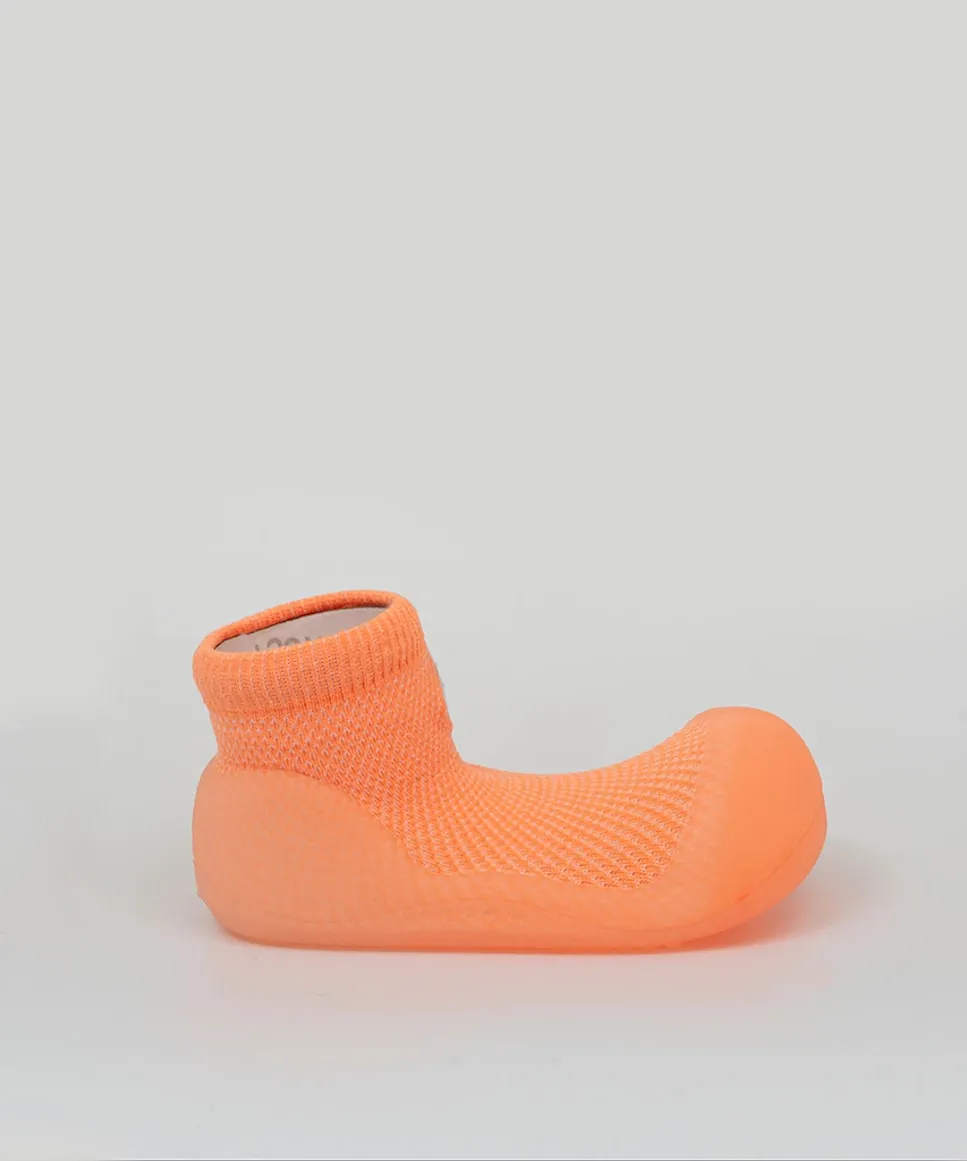 Вязаные детские пинетки из нейлона оранжевого цвета с вышивкой Attipas, оранжевый
Вязаные детские пинетки из нейлона оранжевого цвета с вышивкой Attipas, оранжевый